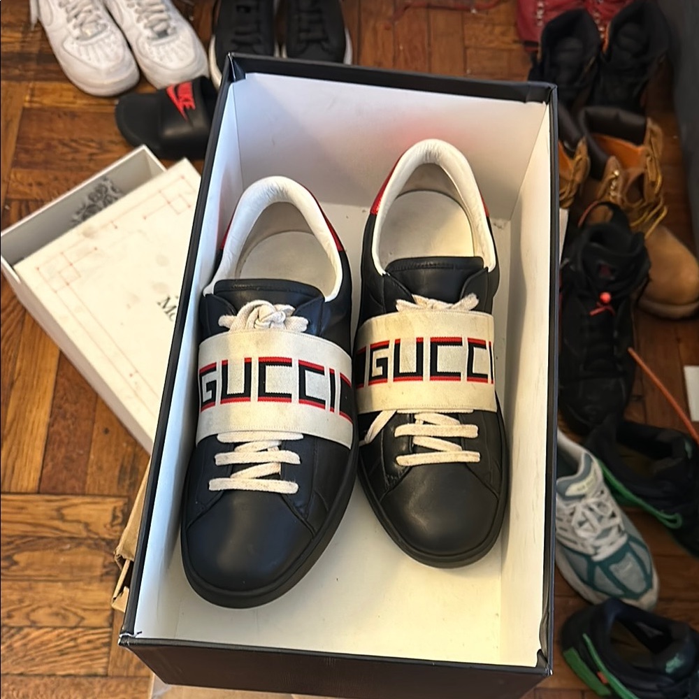 Stylish Black and Red Men's Sneakers

The Barcode Is 523469 for anyone asking - Picture 2 of 2